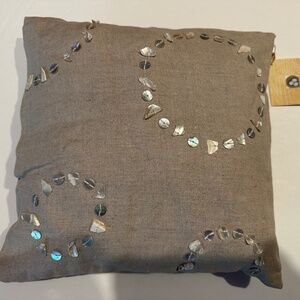 Square Nest Decorative Pillow Cover with Pillow Insert